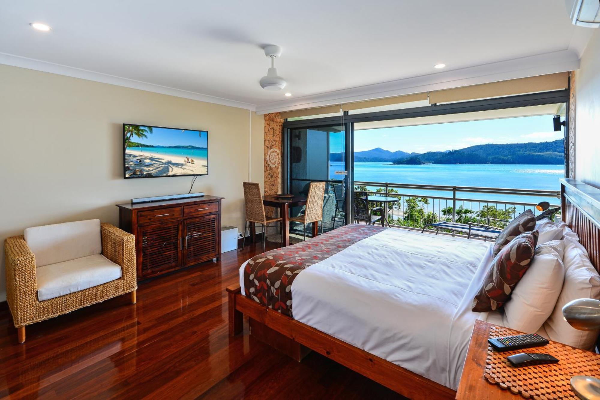 Beach Lodges Hamilton Island Exterior photo