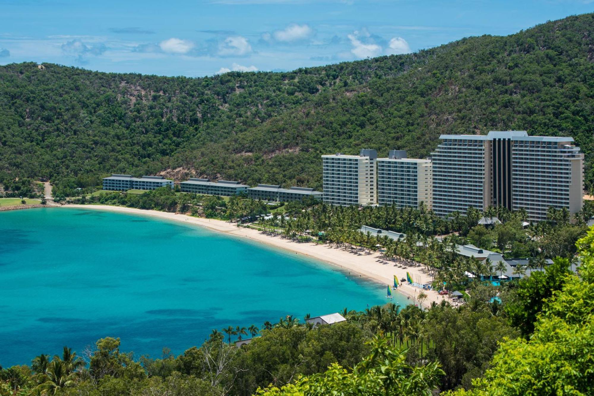 Beach Lodges Hamilton Island Exterior photo