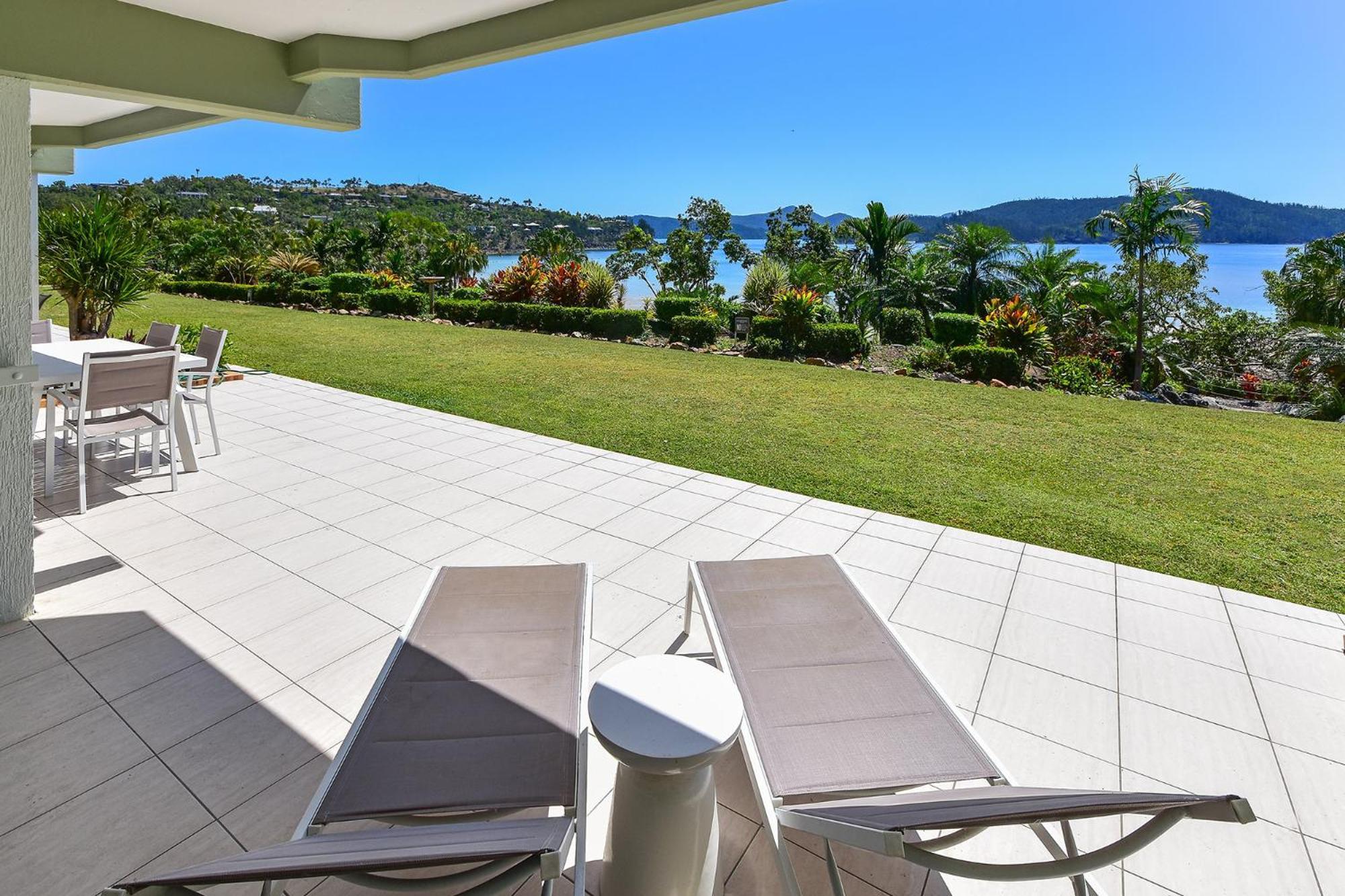 Beach Lodges Hamilton Island Room photo